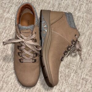 New Cobb Hill Women's 8.5 8 1/2 Hiker Pyper Brown hydro shield waterproof